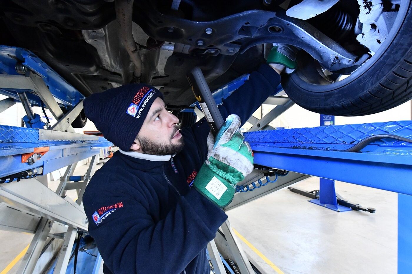 Le métier de contrôleur technique, qui nécessite désormais un BEP, n'attire pas beaucoup et de nombreux salariés vont partir en retraite. Photo DR FouchaMuyard