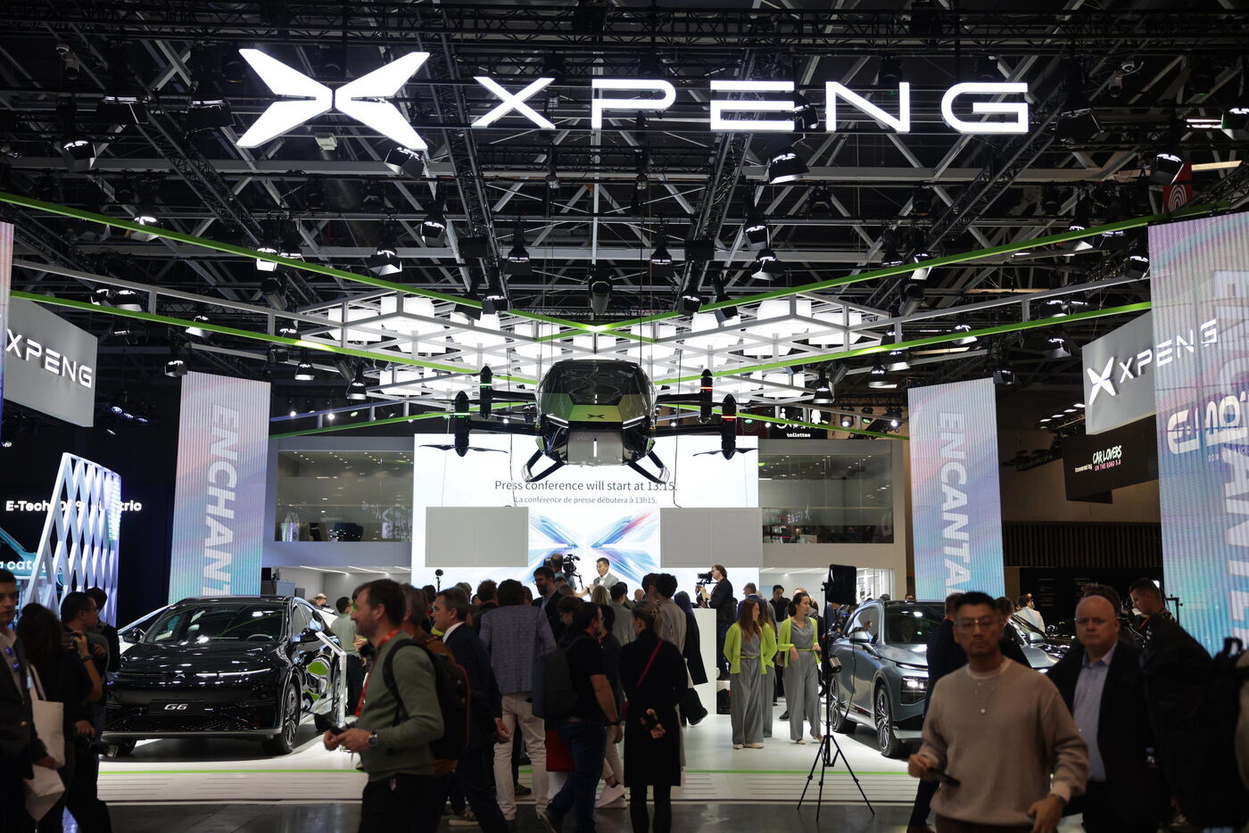 Mondial de l'auto (Paris), le 14 octobre 2024. La marque chinoise XPeng réfléchit à implanter une usine en Europe pour éviter les taxes douanières. LP/Olivier Arandel