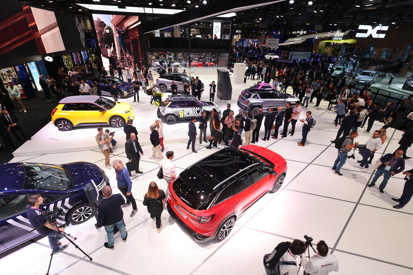 Le Mondial de l'auto 2024 ouvre lundi 14 octobre à Paris, Porte de Versailles (XVe), dans six halls, avec 50 % de surface supplémentaire par rapport à la précédente édition (photo, en 2022). LP/Olivier Lejeune
