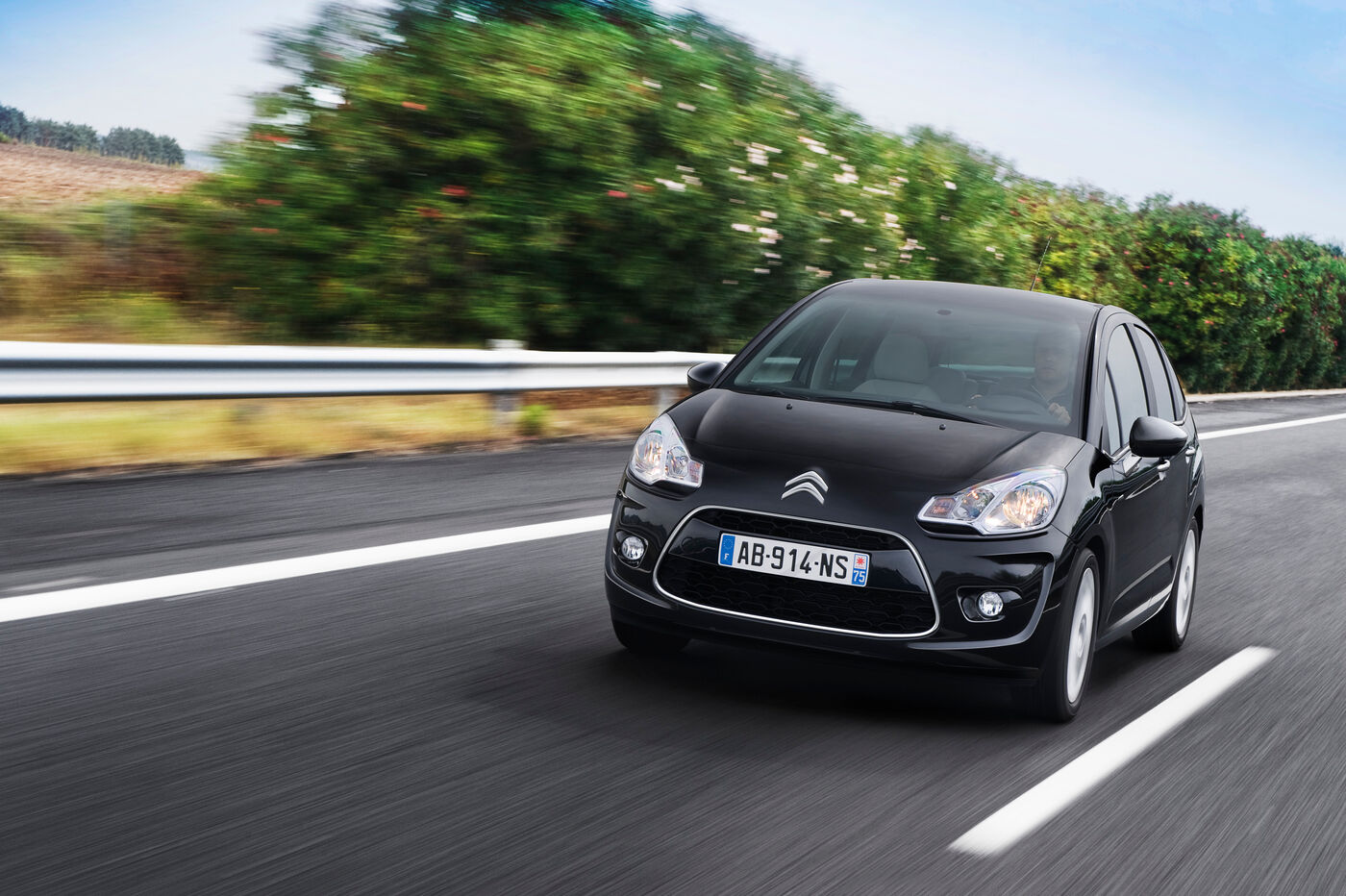 Ces dernières années, les airbags Takata défectueux ont causé plusieurs décès, notamment en France. Citroën