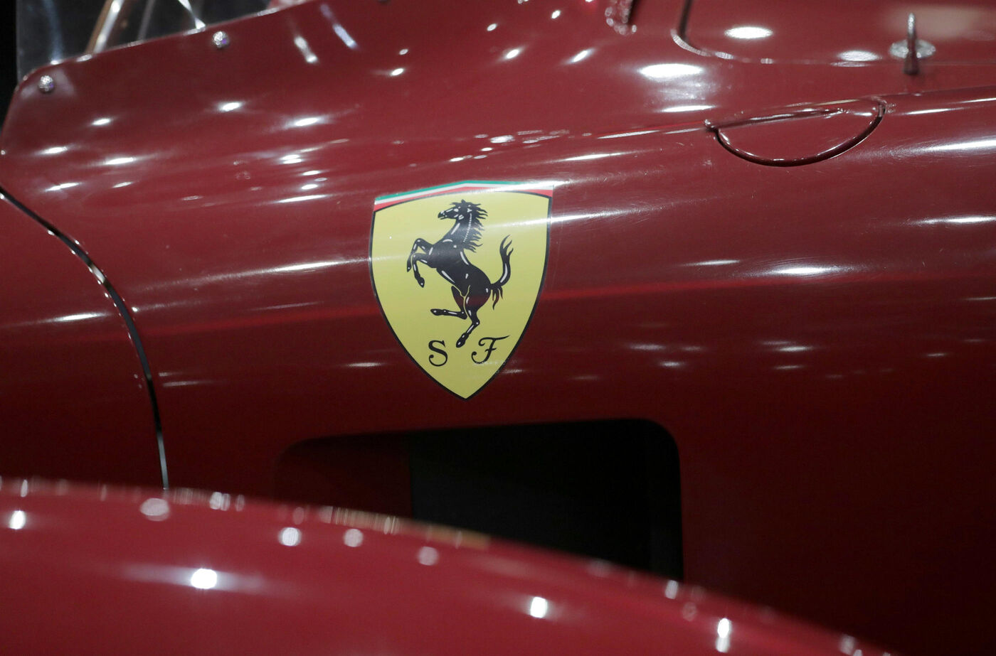 13 752 voitures sont sorties des ateliers italiens de Ferrari l'an dernier. REUTERS/Eric Gaillard