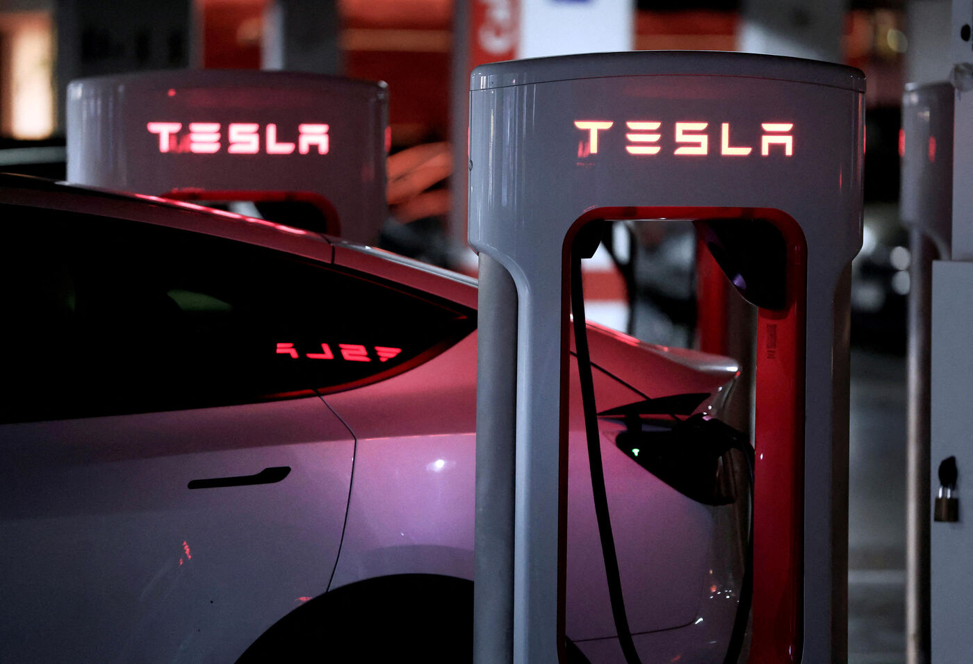Les chiffres de vente de Tesla sont en chute libre en Europe au premier trimestre, en raison d'appels au boycott liés à l'image d'Elon Musk. REUTERS/Vincent West/File Photo
